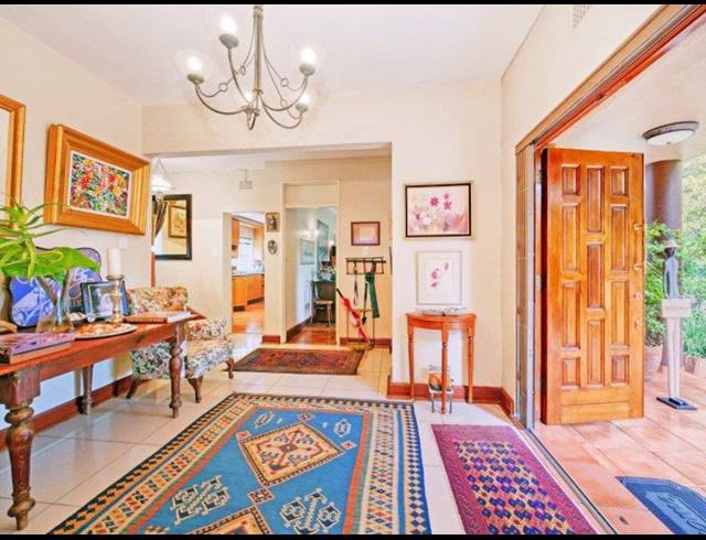 BEDROOM HOUSE FOR SALE IN BRYANSTON